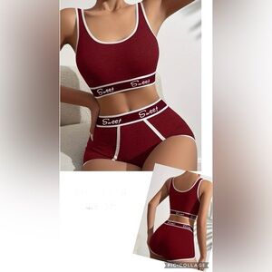 Sweet Women's Burgundy Sports Bra Set